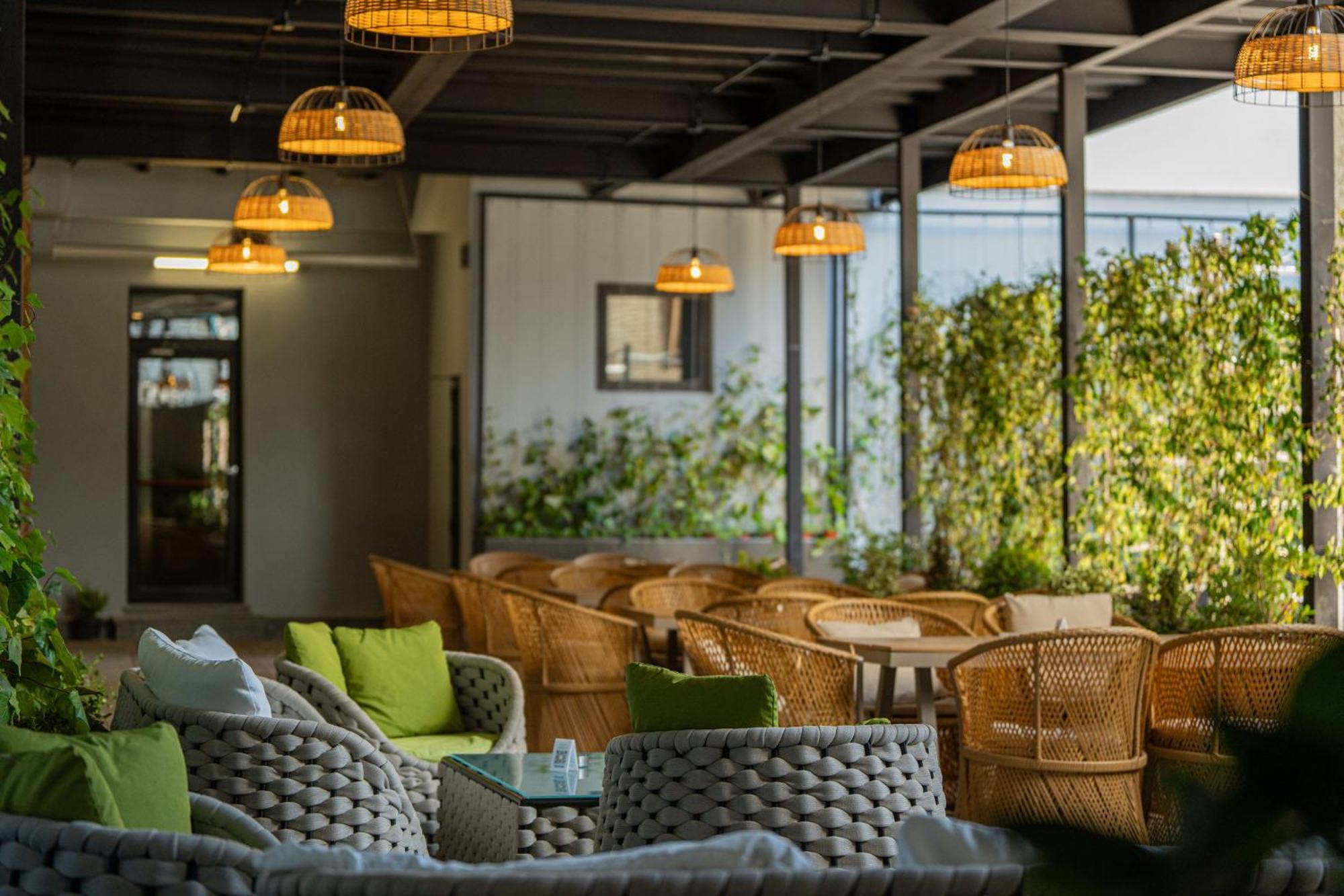 Holiday Inn Telavi By Ihg Εξωτερικό φωτογραφία